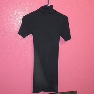 Size small short sleeve long turtleneck